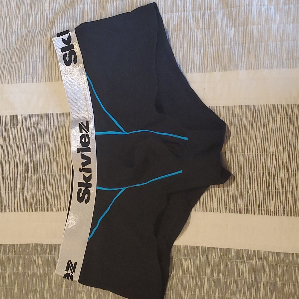 SUPER sexy mens trunk